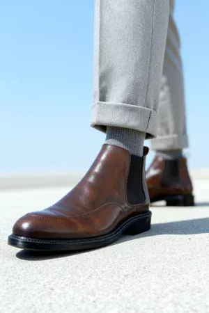 Men's dark brown handcrafted leather Chelsea boots by Royal Moccs.